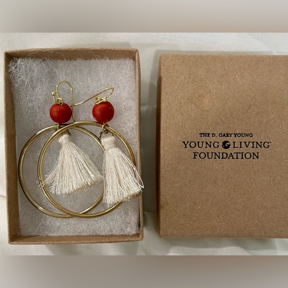 Young Living Drops of Joy Diffuser Earrings - Picture 2 of 6